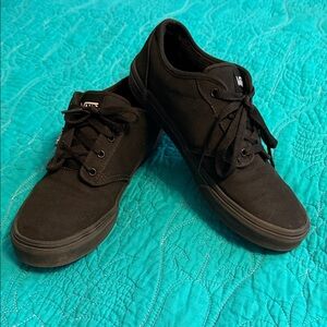 Vans Men's Classic Black Sneakers